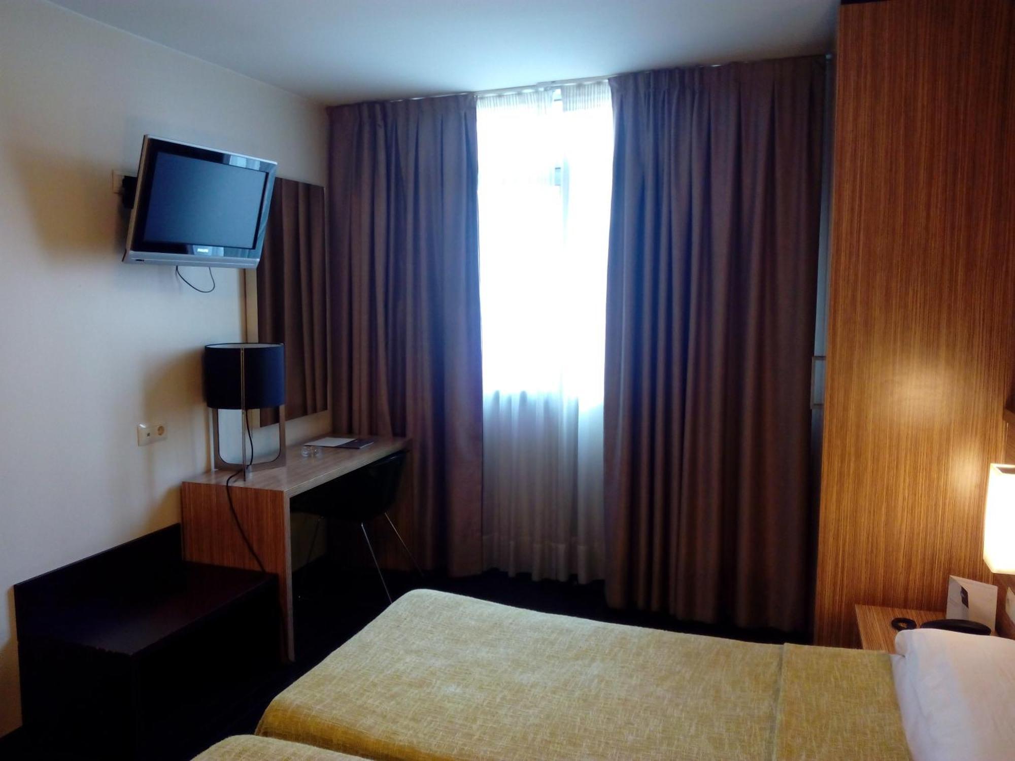 Hotel Moon A Coruña Zimmer foto